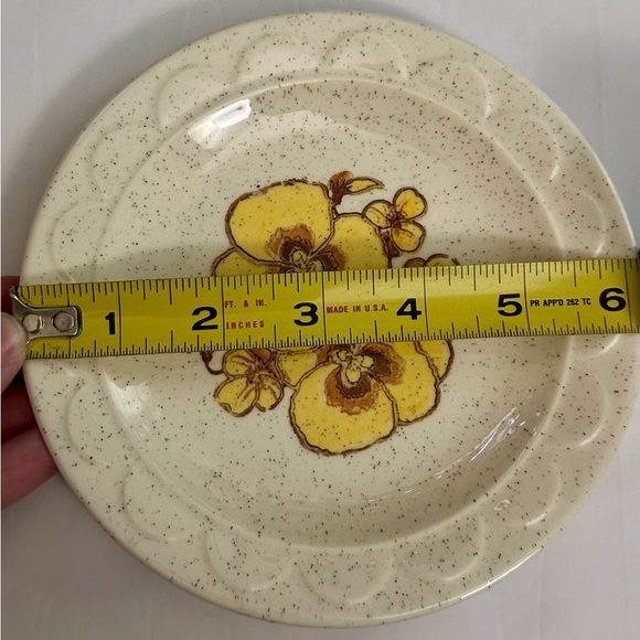 Vintage Style Yellow Floral Bread & Butter Plates - Set of 4, Great Condition - Picture 3 of 16